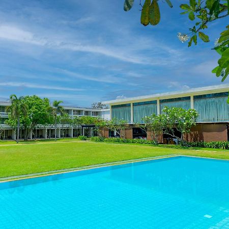 Pegasus Reef - A Beach Resort In Colombo Wattala Exterior foto